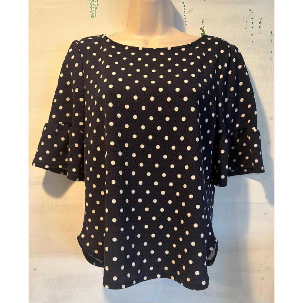 Cute floaty pullover top polkadot navy blue. With bell sleeves.